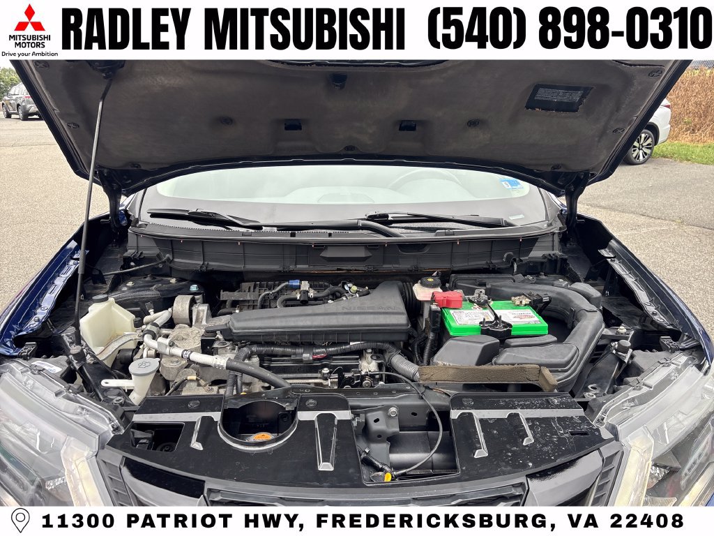 Used 2017 Nissan Rogue SV AWD/4WD image 14