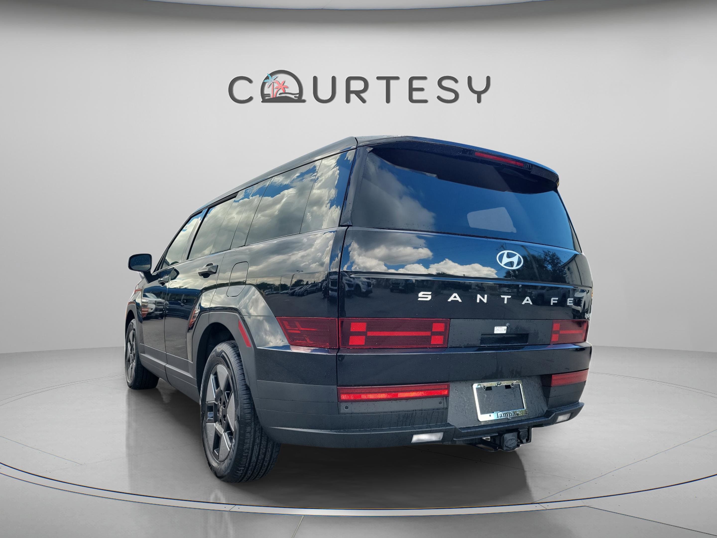 New 2026 Hyundai Santa Fe SE image 3