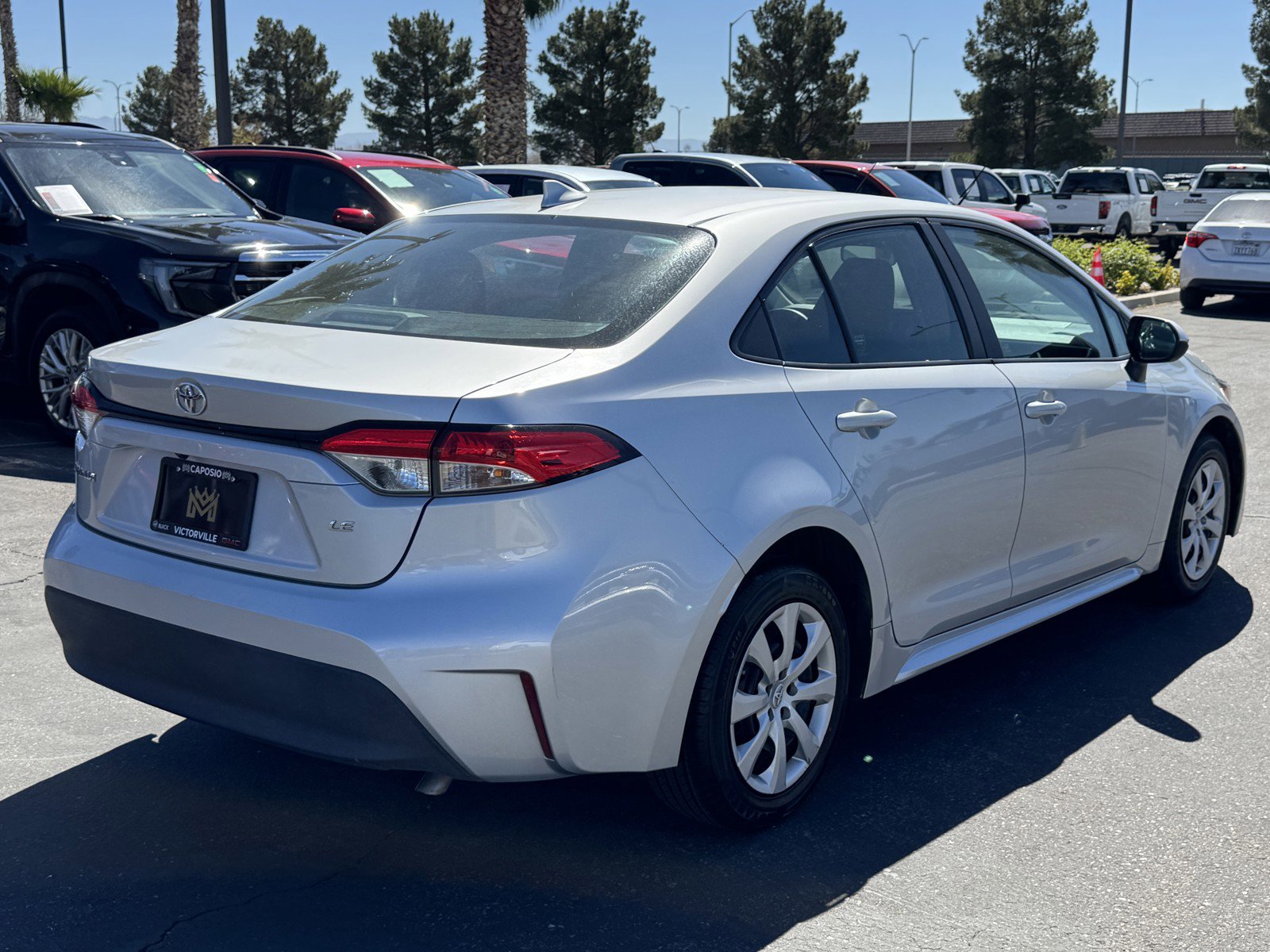 Used 2023 Toyota Corolla LE FWD image 6