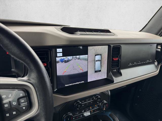 Used 2022 Ford Bronco Wildtrak AWD/4WD image 13