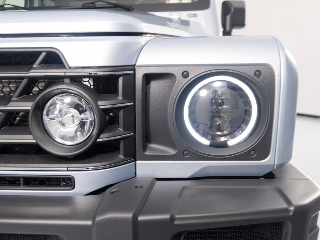 Used 2025 INEOS Grenadier AWD/4WD image 38