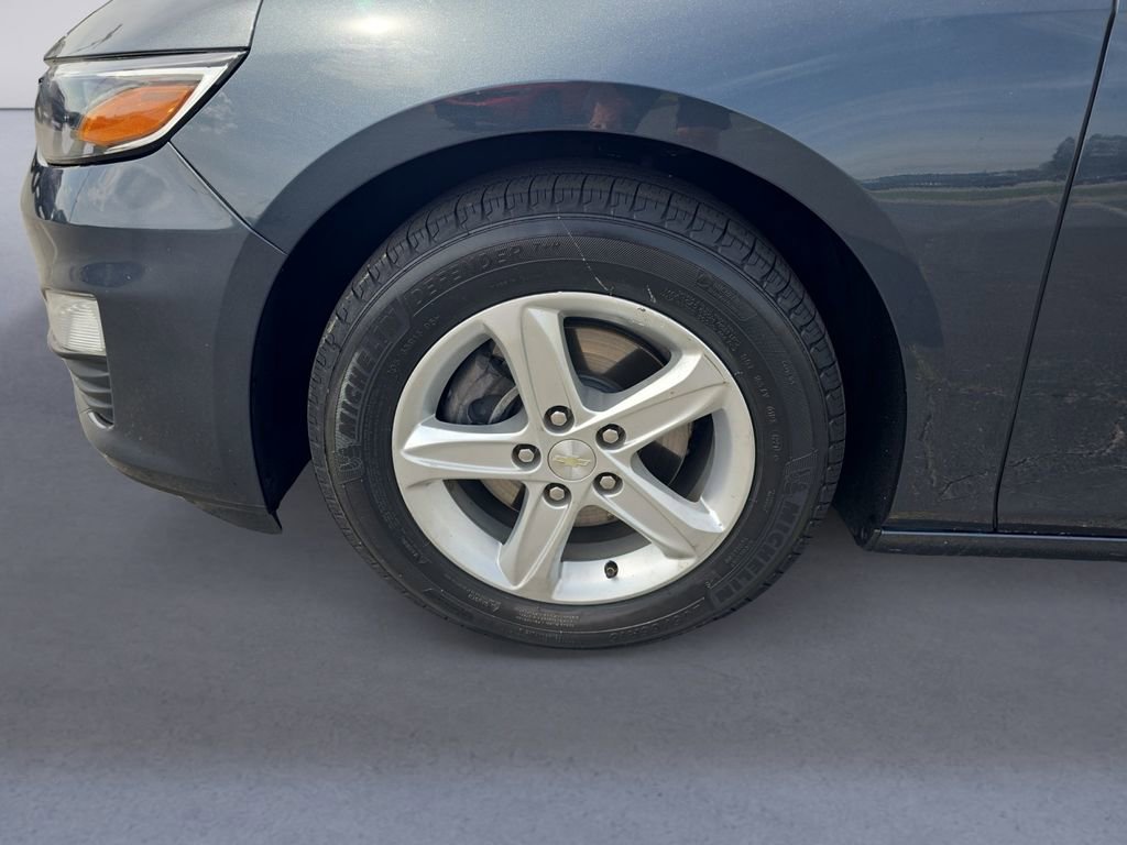Used 2019 Chevrolet Malibu LS image 9