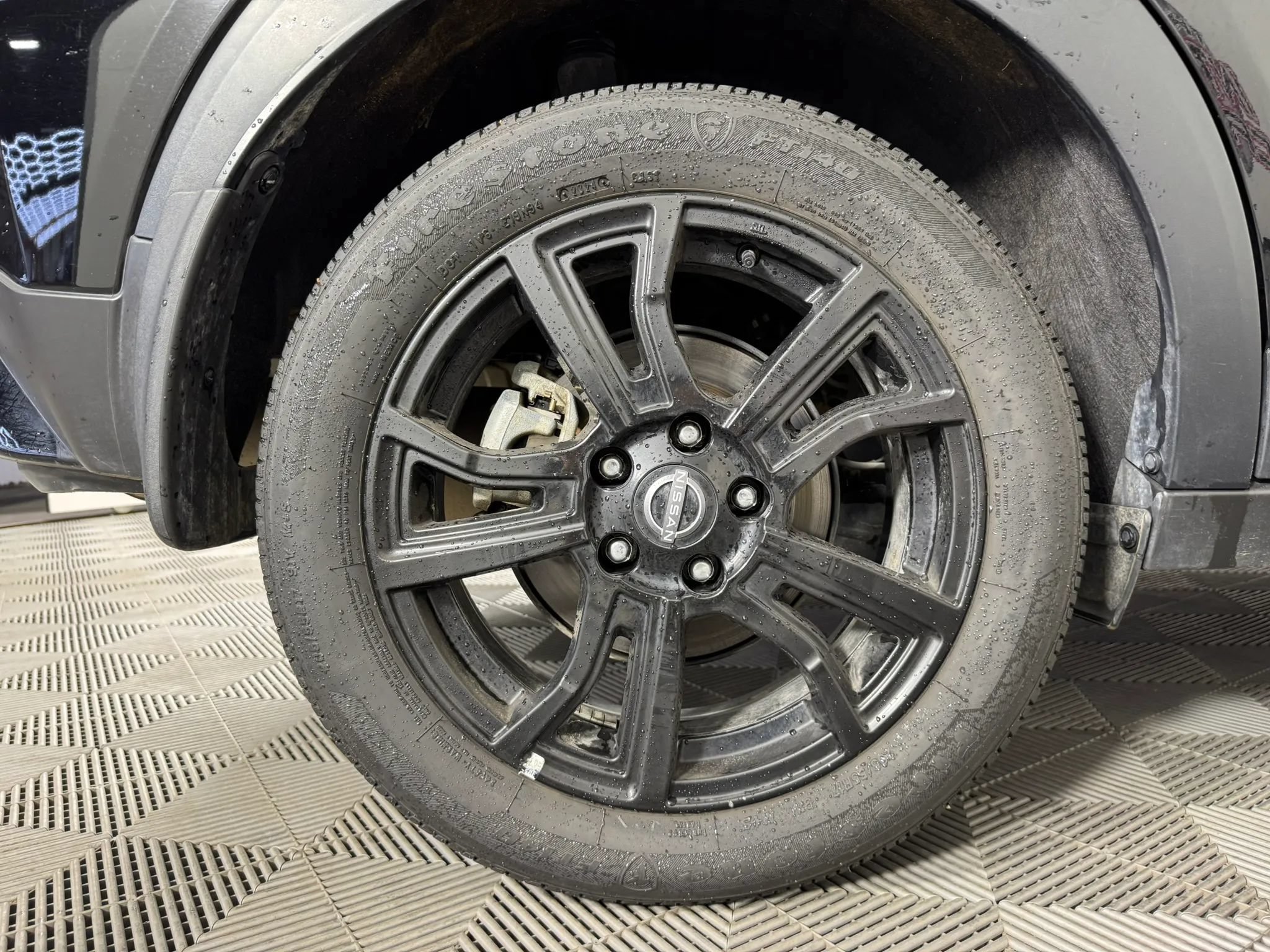 Used 2024 Nissan Kicks SR FWD image 43
