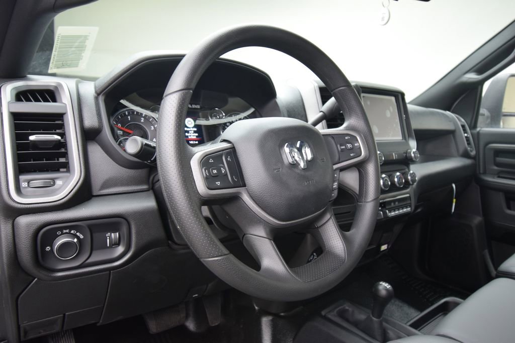 New 2024 RAM 5500 Tradesman image 31