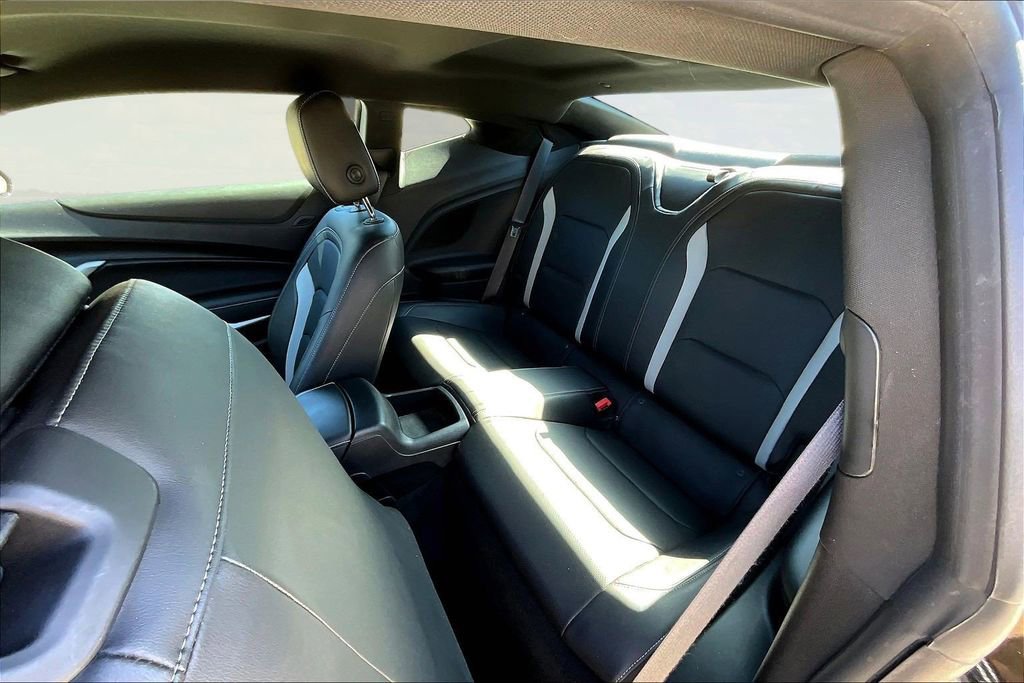 Used 2022 Chevrolet Camaro LT RWD image 22