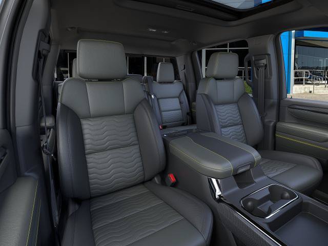 New 2026 Chevrolet Silverado 2500 ZR2 w/ LPO, Dark Essentials Package AWD/4WD image 16