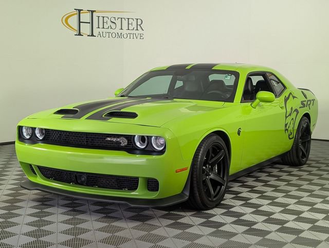 Used 2023 Dodge Challenger SRT Hellcat image 4