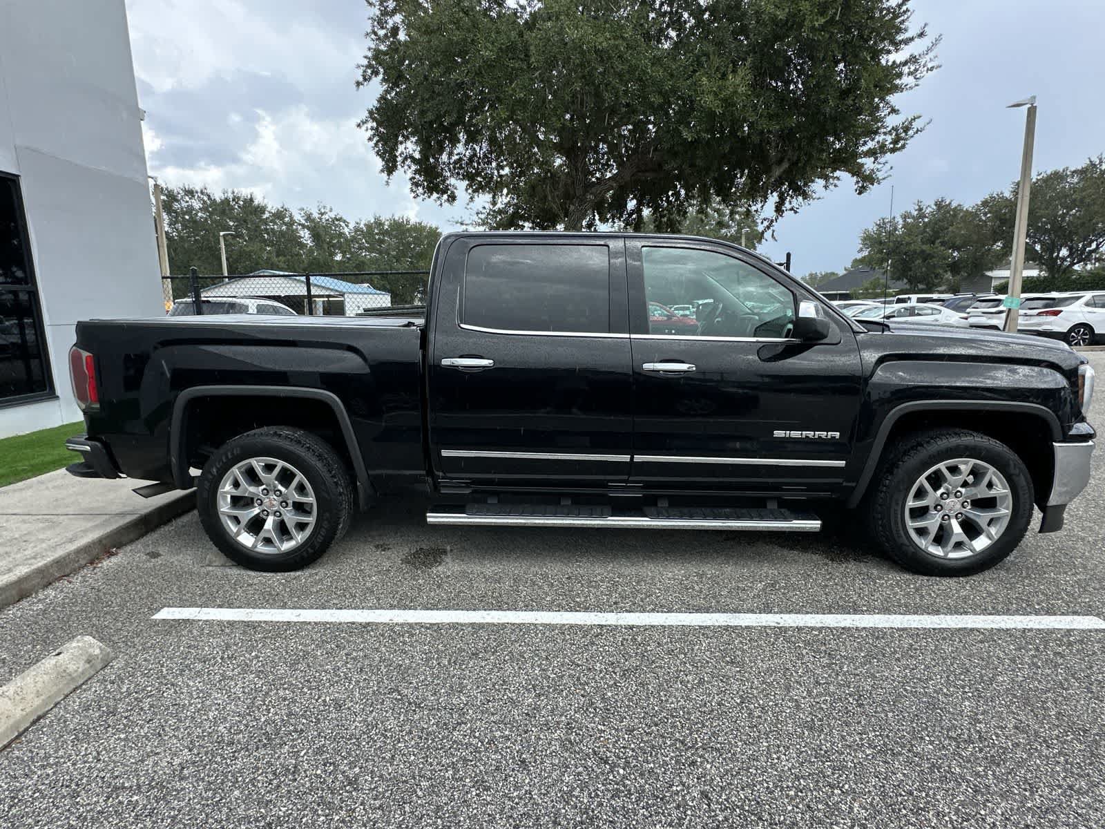 Used 2018 GMC Sierra 1500 SLT w/ SLT Premium Package RWD image 10