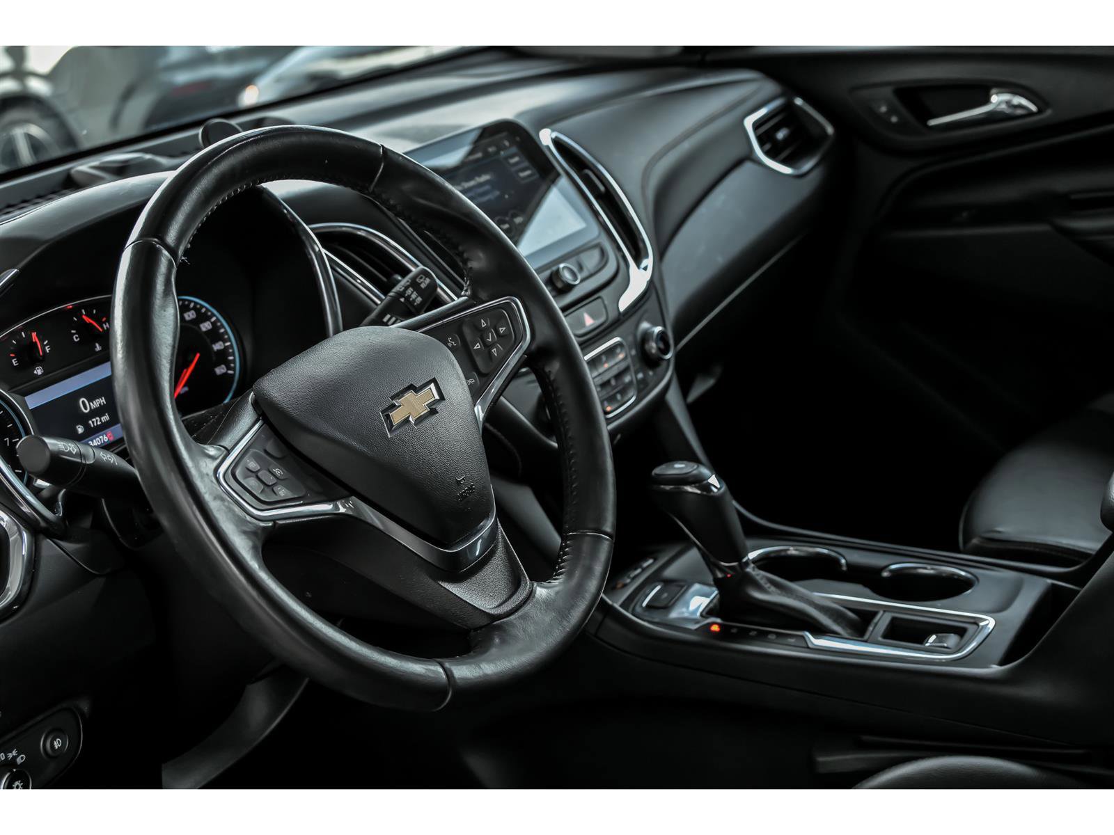 Used 2019 Chevrolet Equinox Premier image 14