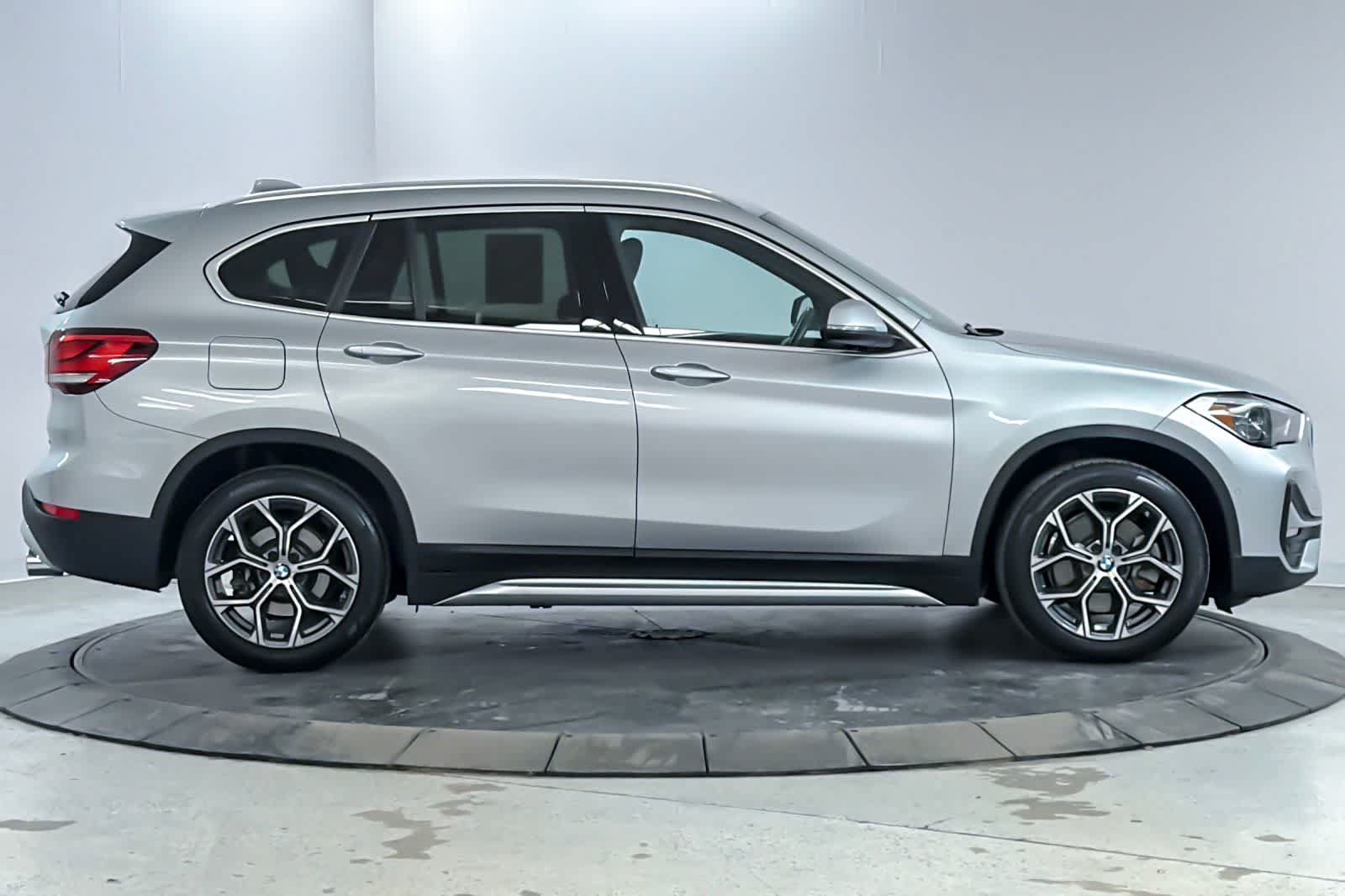 Used 2020 BMW X1 sDrive28i w/ Premium Package FWD image 8