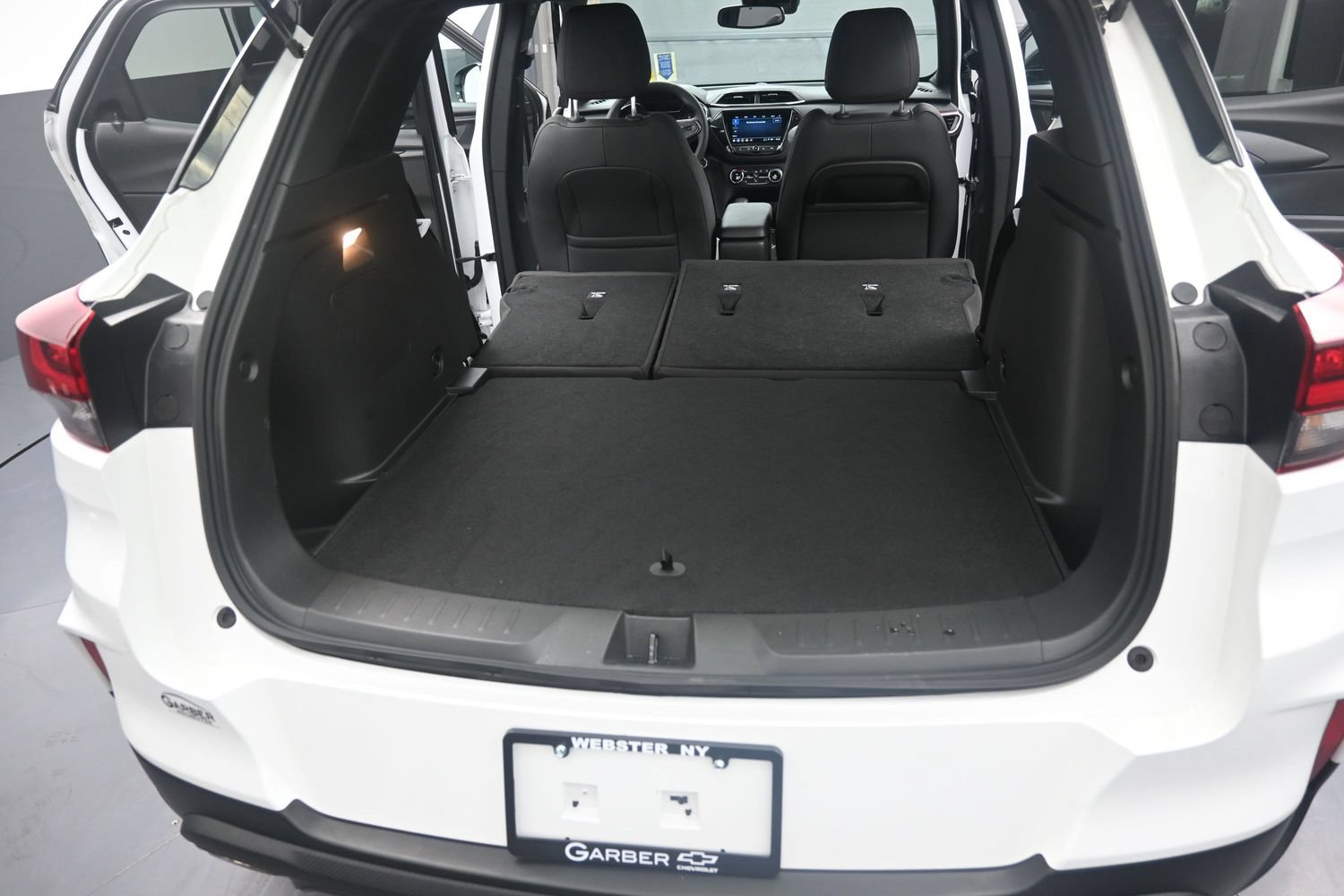 Used 2023 Chevrolet TrailBlazer RS w/ Convenience Package FWD image 38