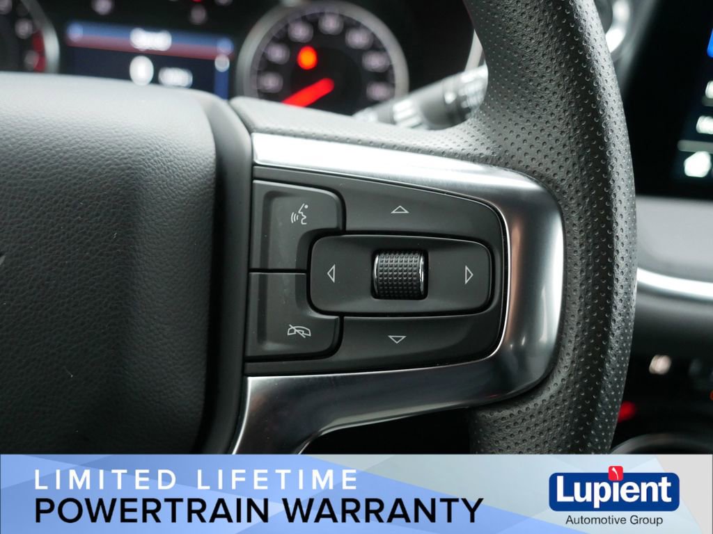 Used 2025 Chevrolet Blazer LT AWD/4WD image 24