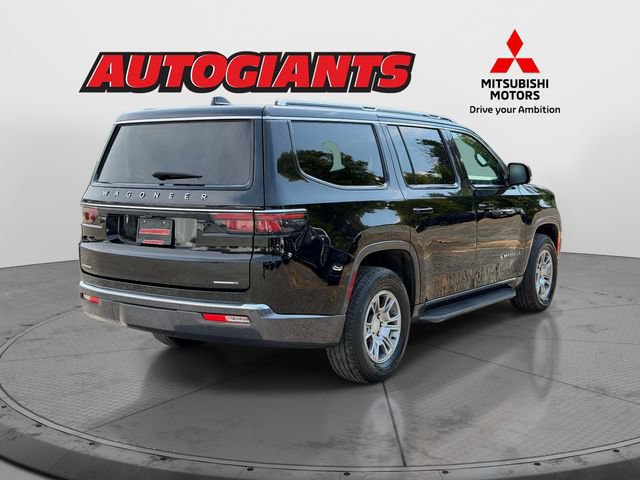 Used 2022 Jeep Wagoneer Series I AWD/4WD image 2