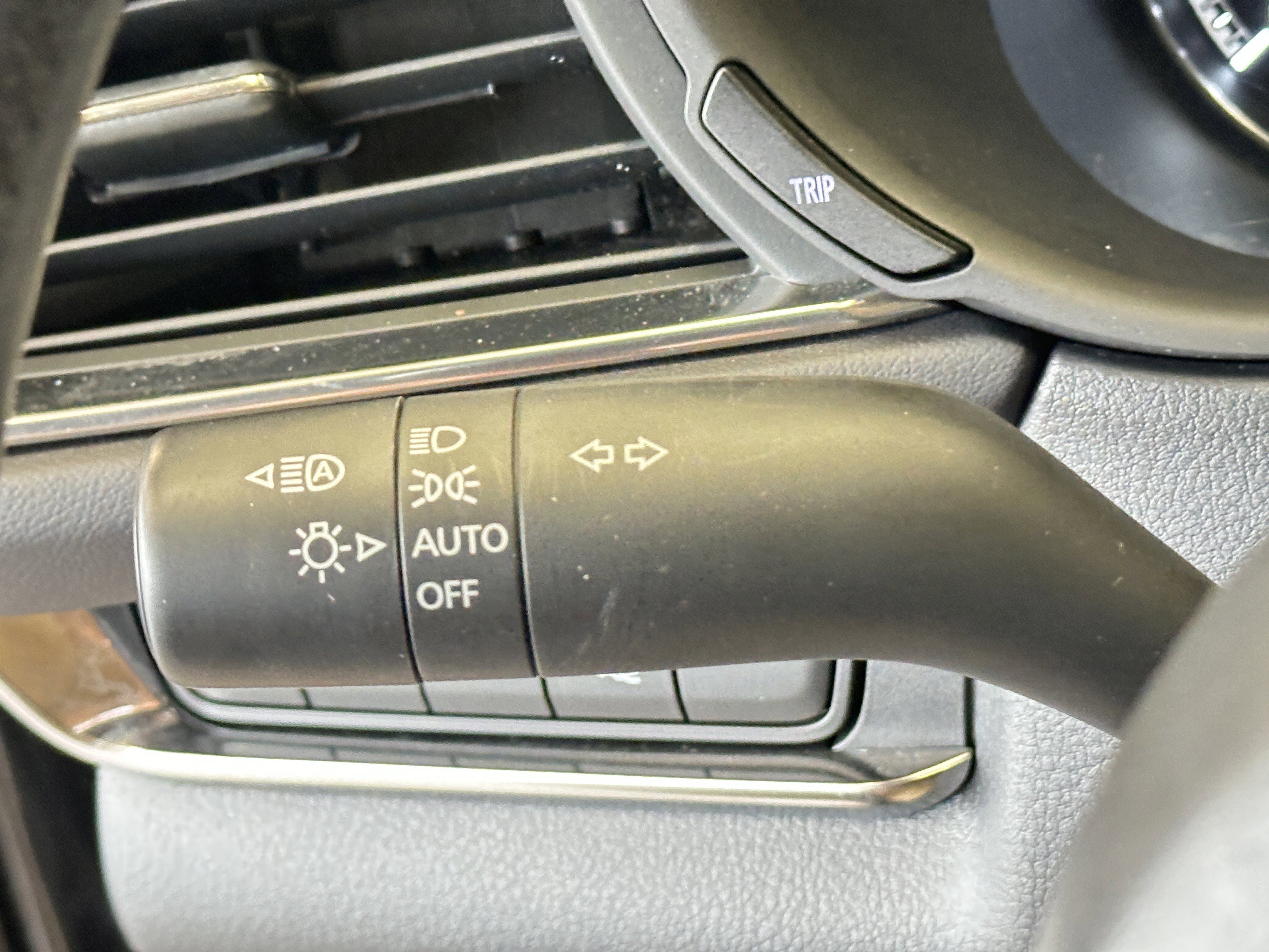 Certified 2023 MAZDA CX-30 AWD 2.5 S w/ Premium Package image 20