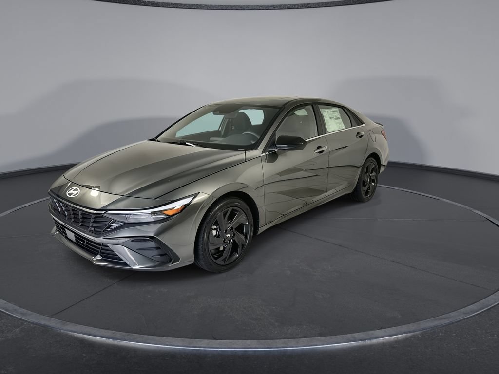 New 2026 Hyundai Elantra SEL Sport Premium FWD image 4