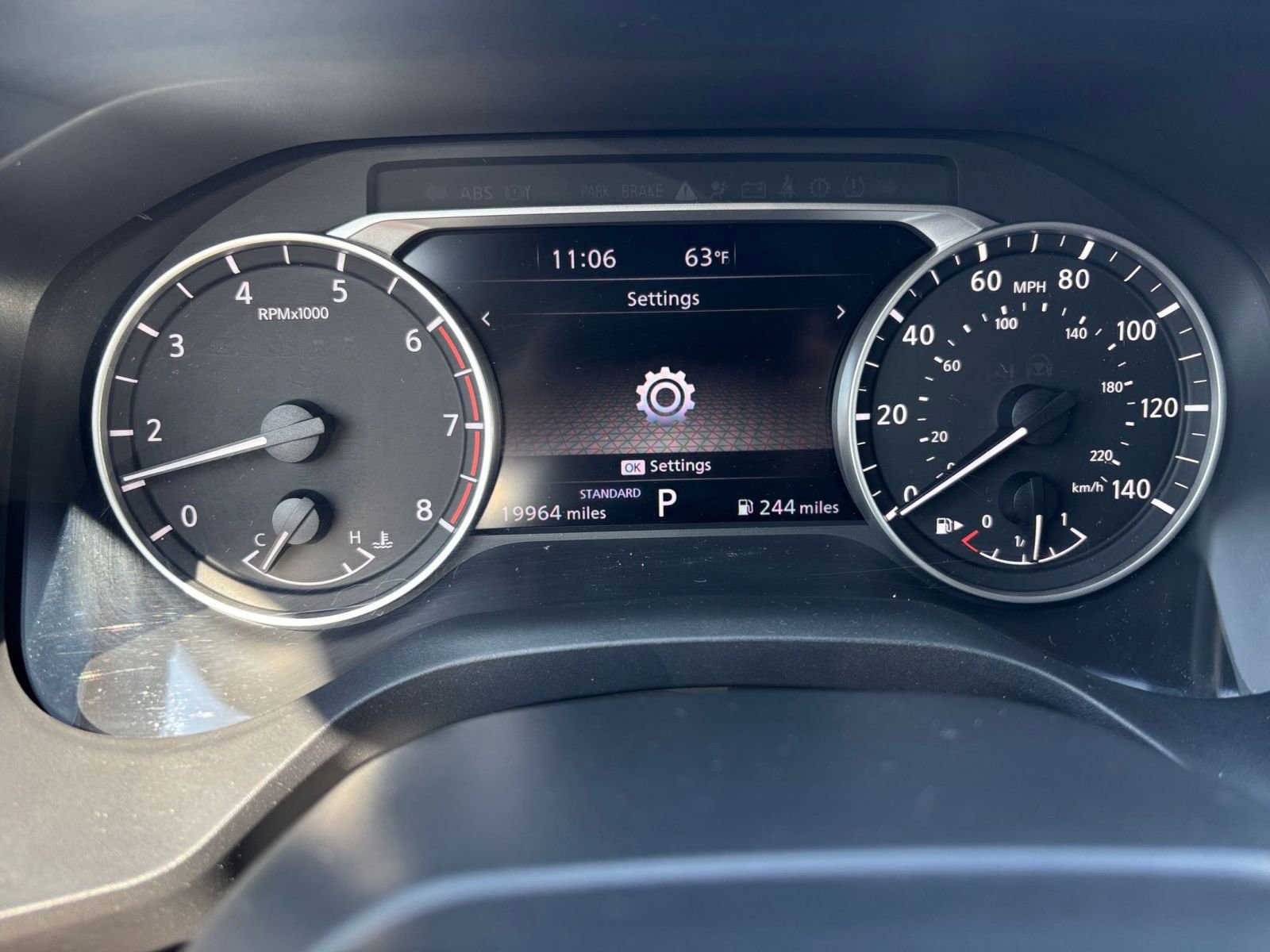 Used 2025 Nissan Rogue SV FWD image 42