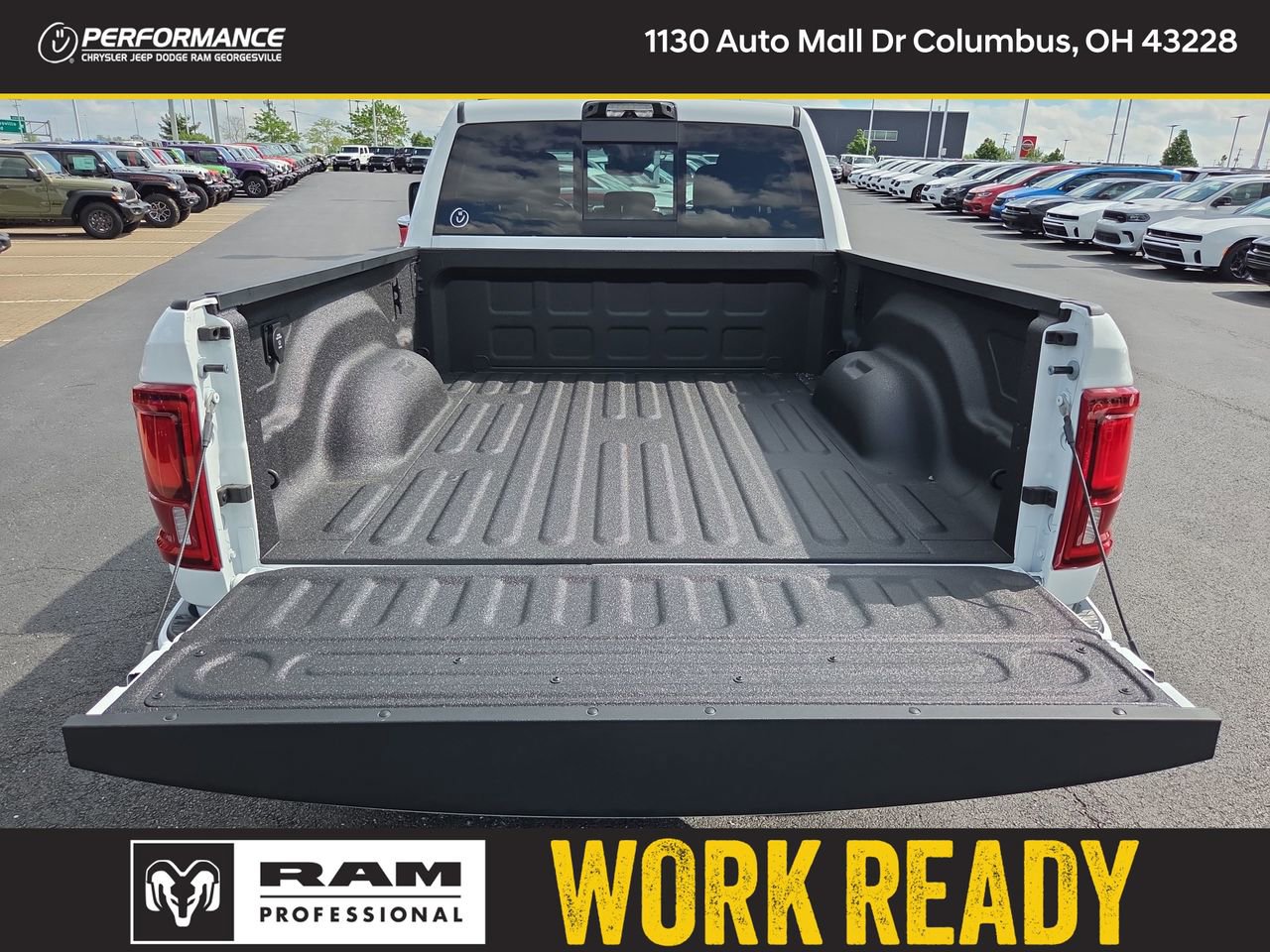 New 2026 RAM 2500 Big Horn AWD/4WD image 7