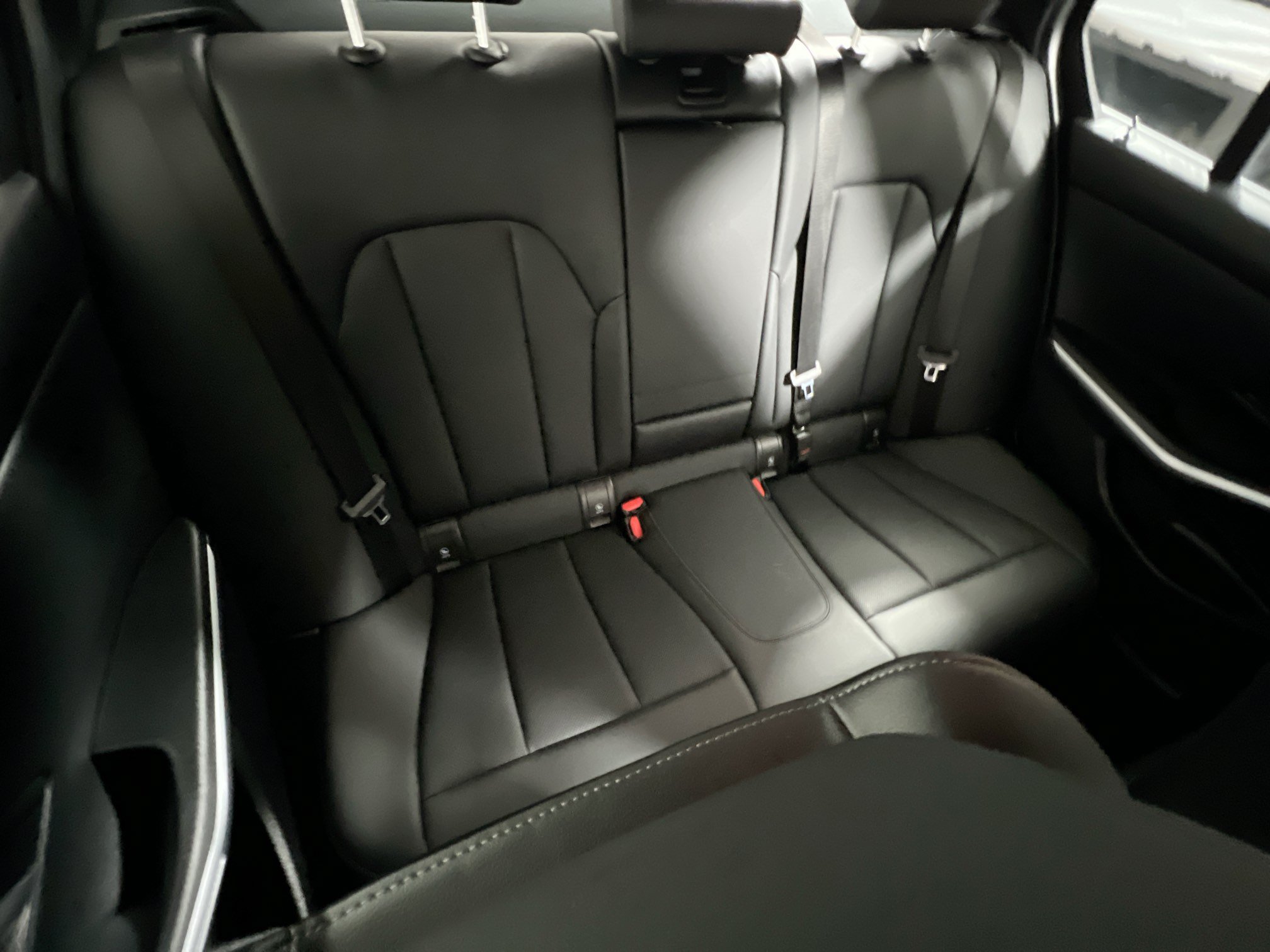 Used 2025 BMW 330i Sedan RWD image 33