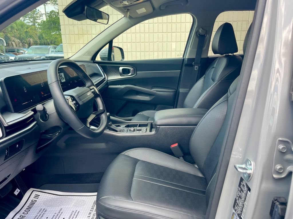 Used 2026 Kia Sorento S FWD image 10