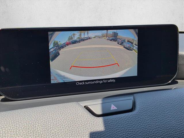 Used 2024 MAZDA CX-90 Plug-In Hybrid w/ Preferred AWD/4WD image 16