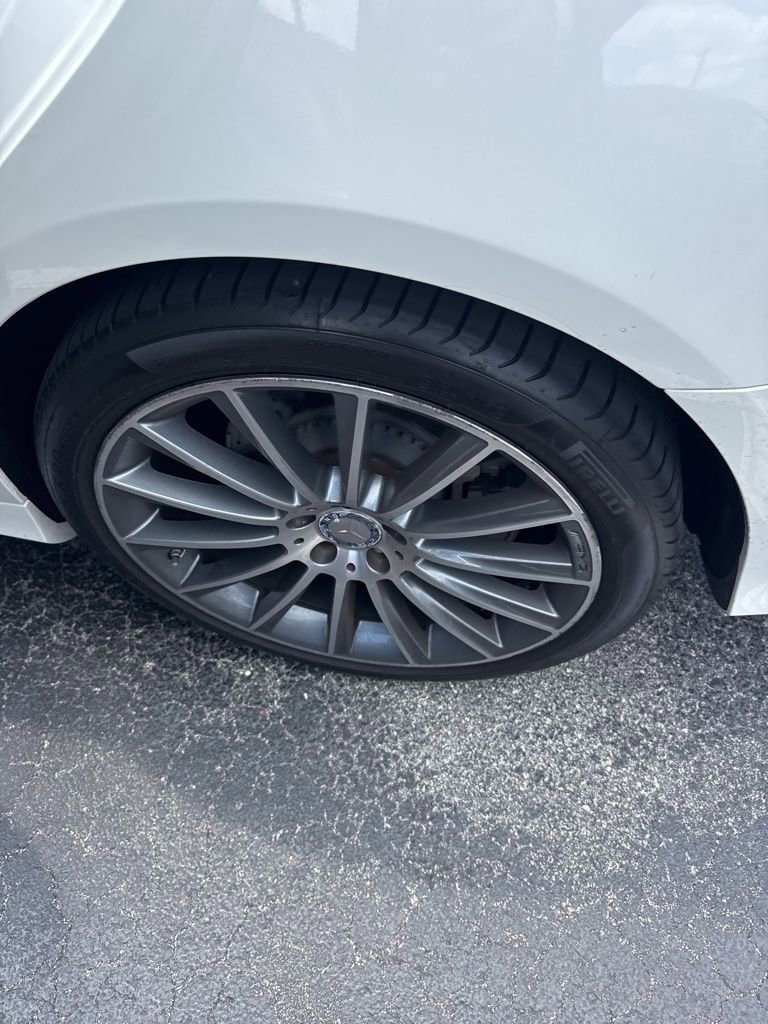 Used 2017 Mercedes-Benz S 550 Sedan image 6