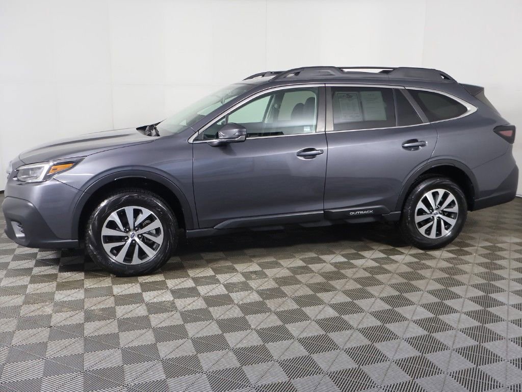 Used 2022 Subaru Outback Premium AWD/4WD image 16