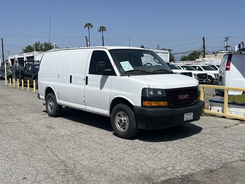 Used 2023 GMC Savana 2500 w/ Driver Convenience Package RWD image 1