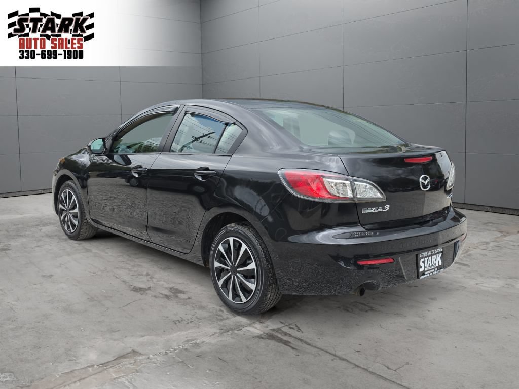 Used 2013 MAZDA MAZDA3 i Sport FWD image 3
