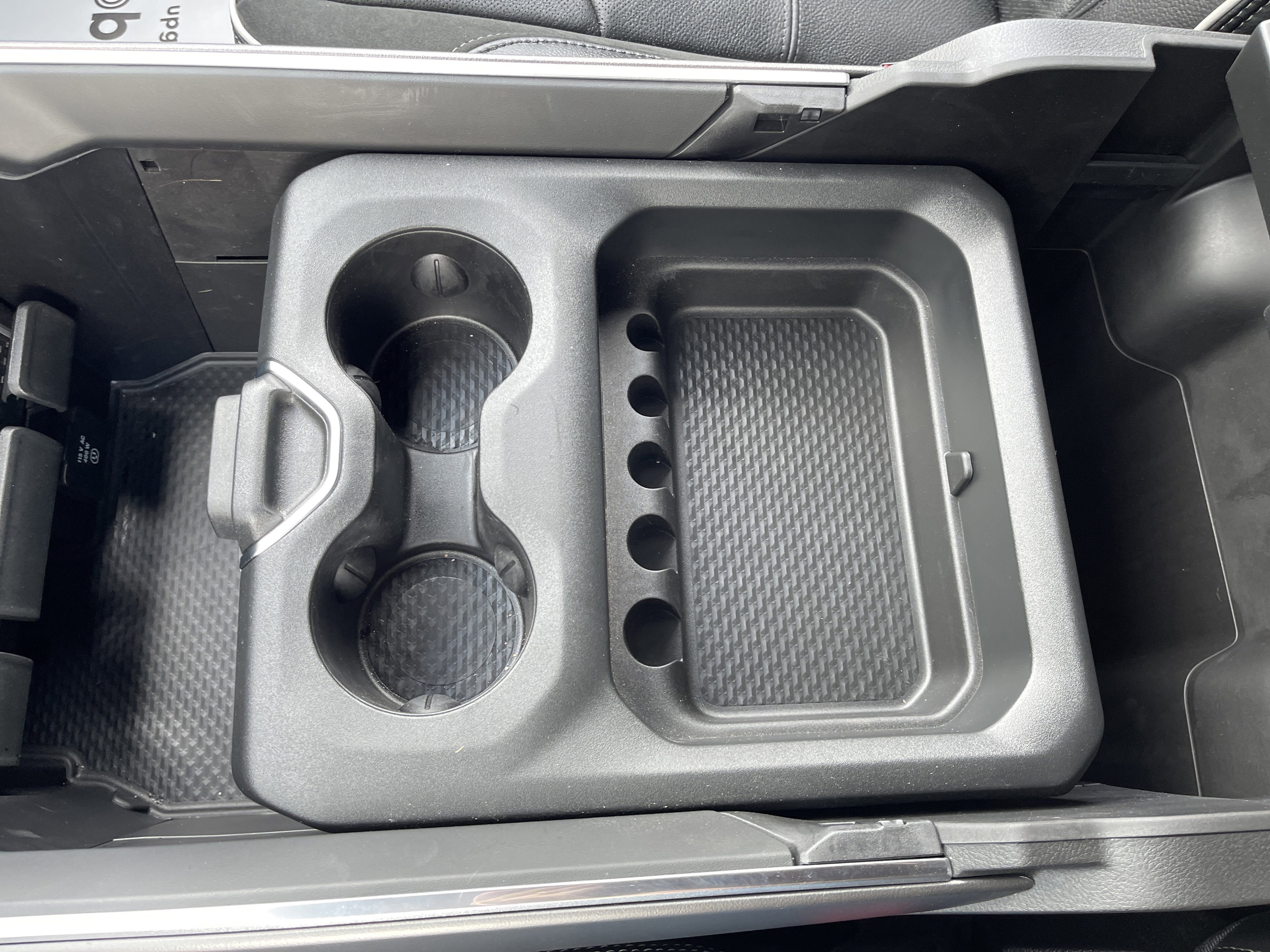 Used 2026 RAM 3500 Laramie w/ Max Tow Package image 31