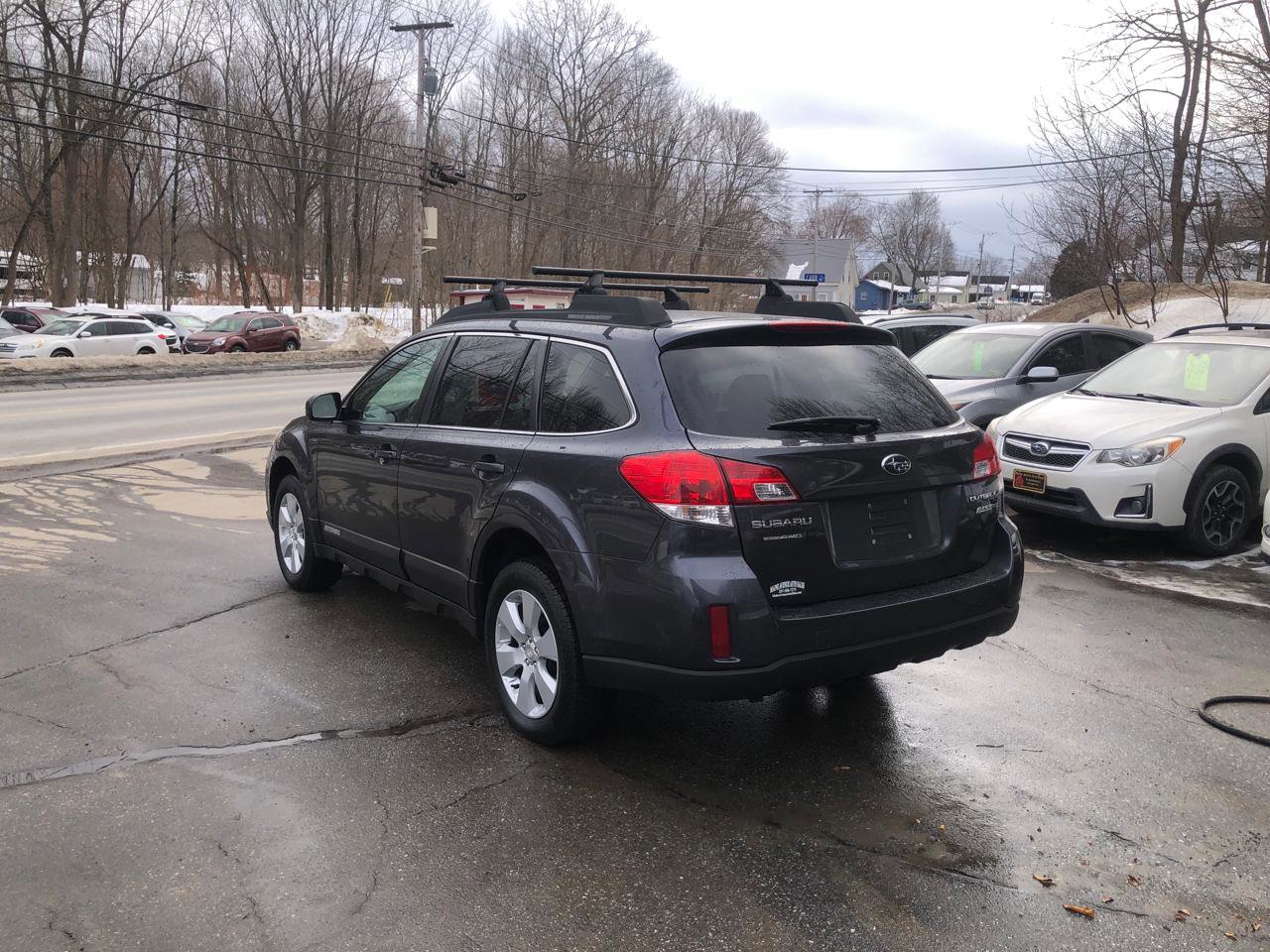 Used 2012 Subaru Outback 2.5i Premium w/ All-Weather Pkg image 7