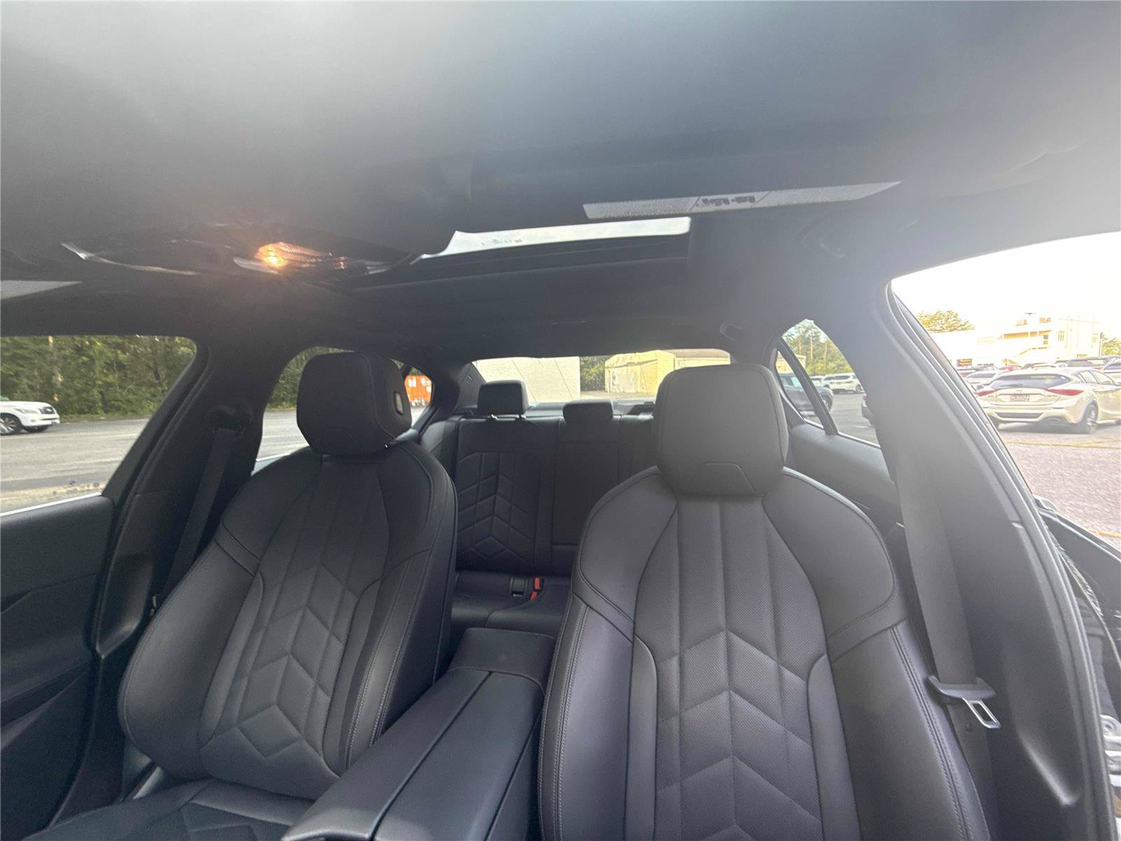 Used 2024 BMW 530i w/ Premium Package RWD image 26