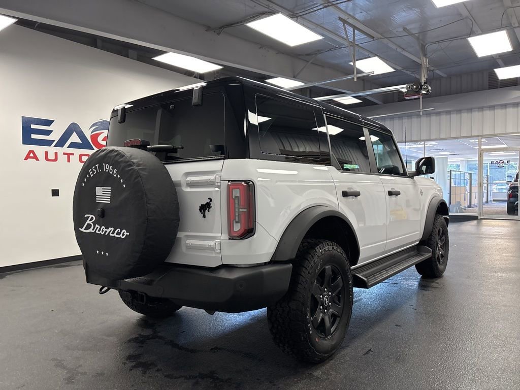 New 2025 Ford Bronco Outer Banks w/ Black Appearance Package AWD/4WD image 13