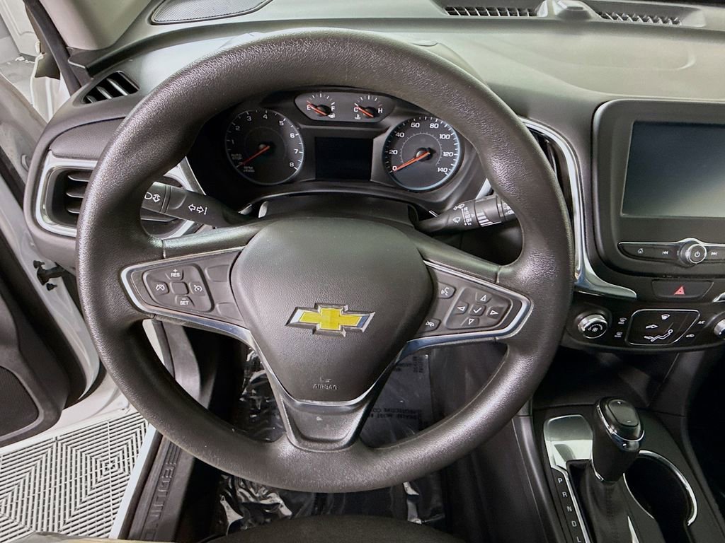 Used 2018 Chevrolet Equinox LT image 18