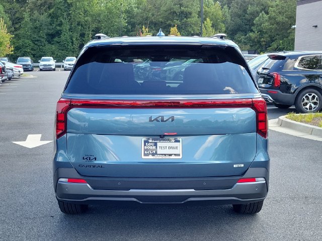 New 2027 Kia Carnival SX FWD image 5