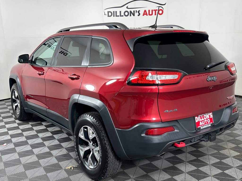 Used 2016 Jeep Cherokee Trailhawk w/ Leather Interior Group AWD/4WD image 4
