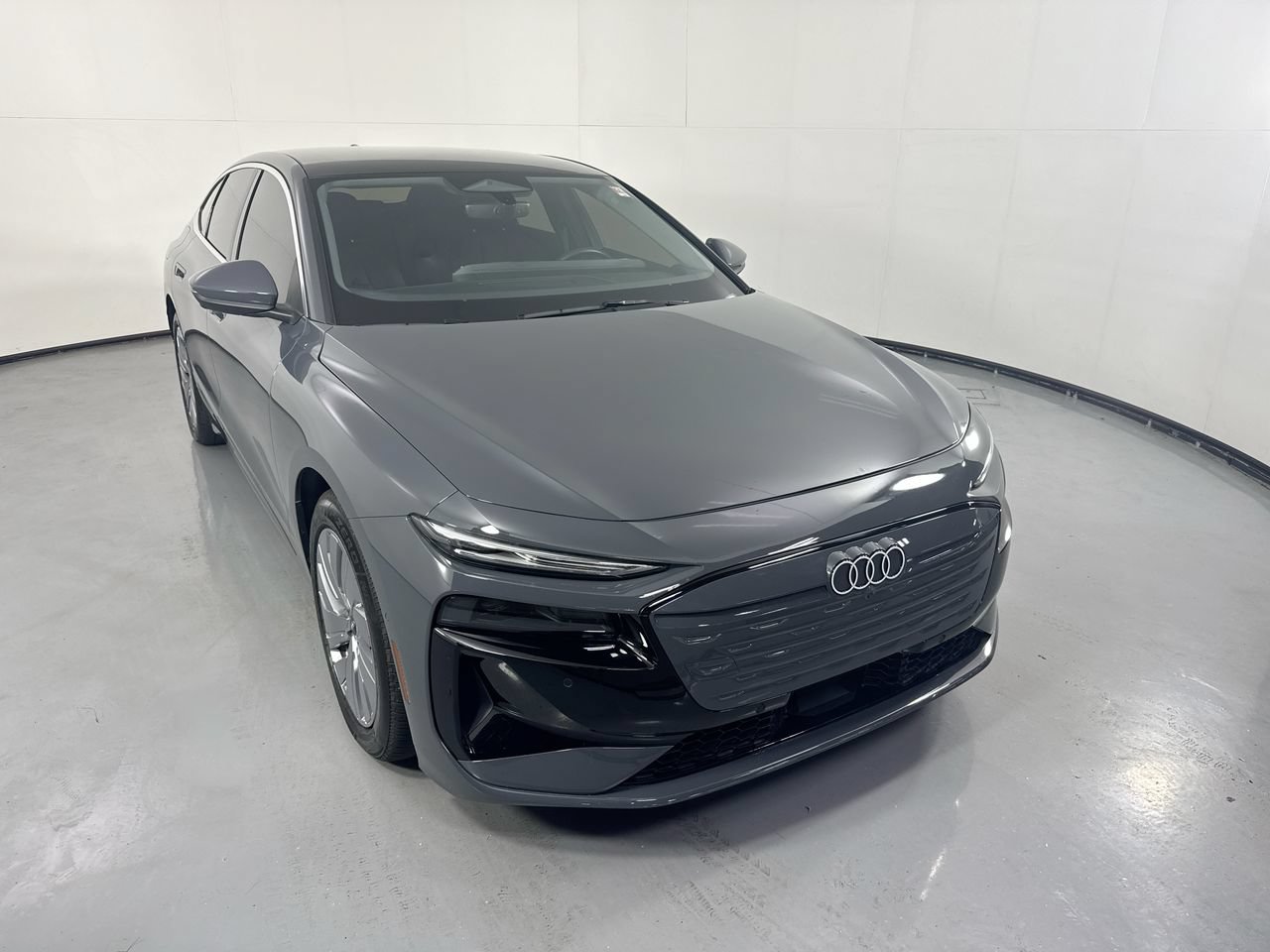 Used 2025 Audi A6 e-tron Premium w/ Ultra Package AWD/4WD image 29