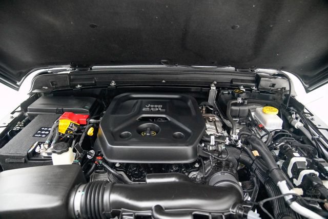 Used 2022 Jeep Wrangler Unlimited Sport AWD/4WD image 8