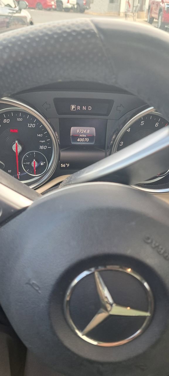 Used 2018 Mercedes-Benz SLC 300 image 9