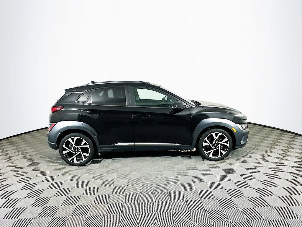 Used 2023 Hyundai Kona Limited w/ Cargo Package image 11