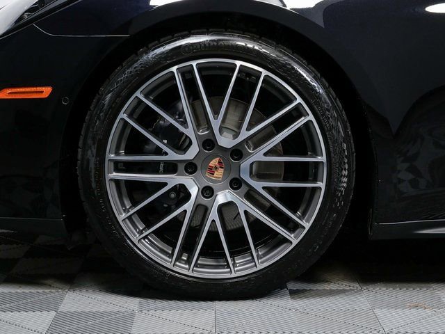 New 2026 Porsche Panamera image 37
