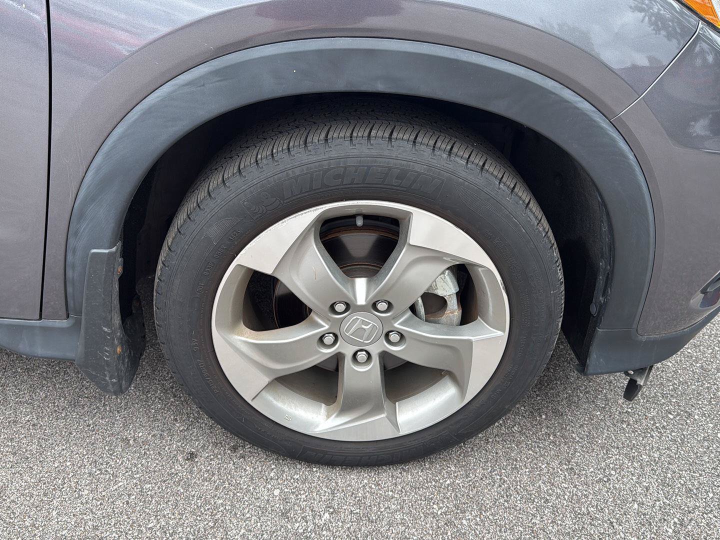 Used 2022 Honda HR-V LX image 14