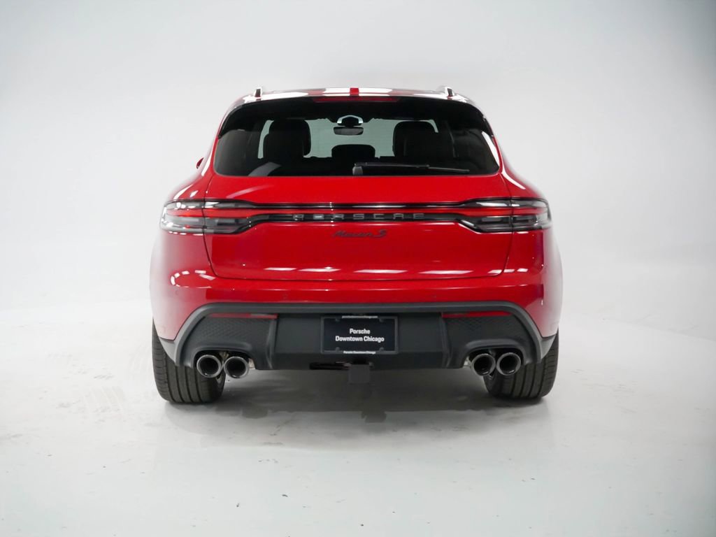 Certified 2025 Porsche Macan S image 11