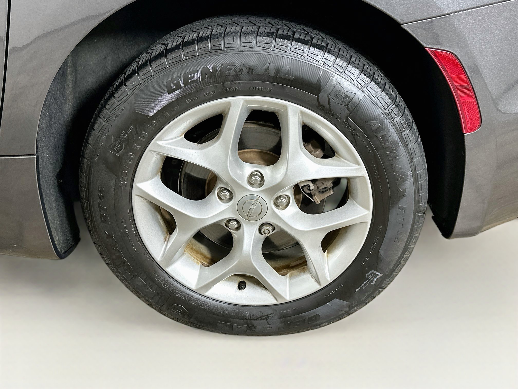 Used 2019 Chrysler Pacifica Touring-L Plus w/ Advanced Safetytec Group FWD image 11