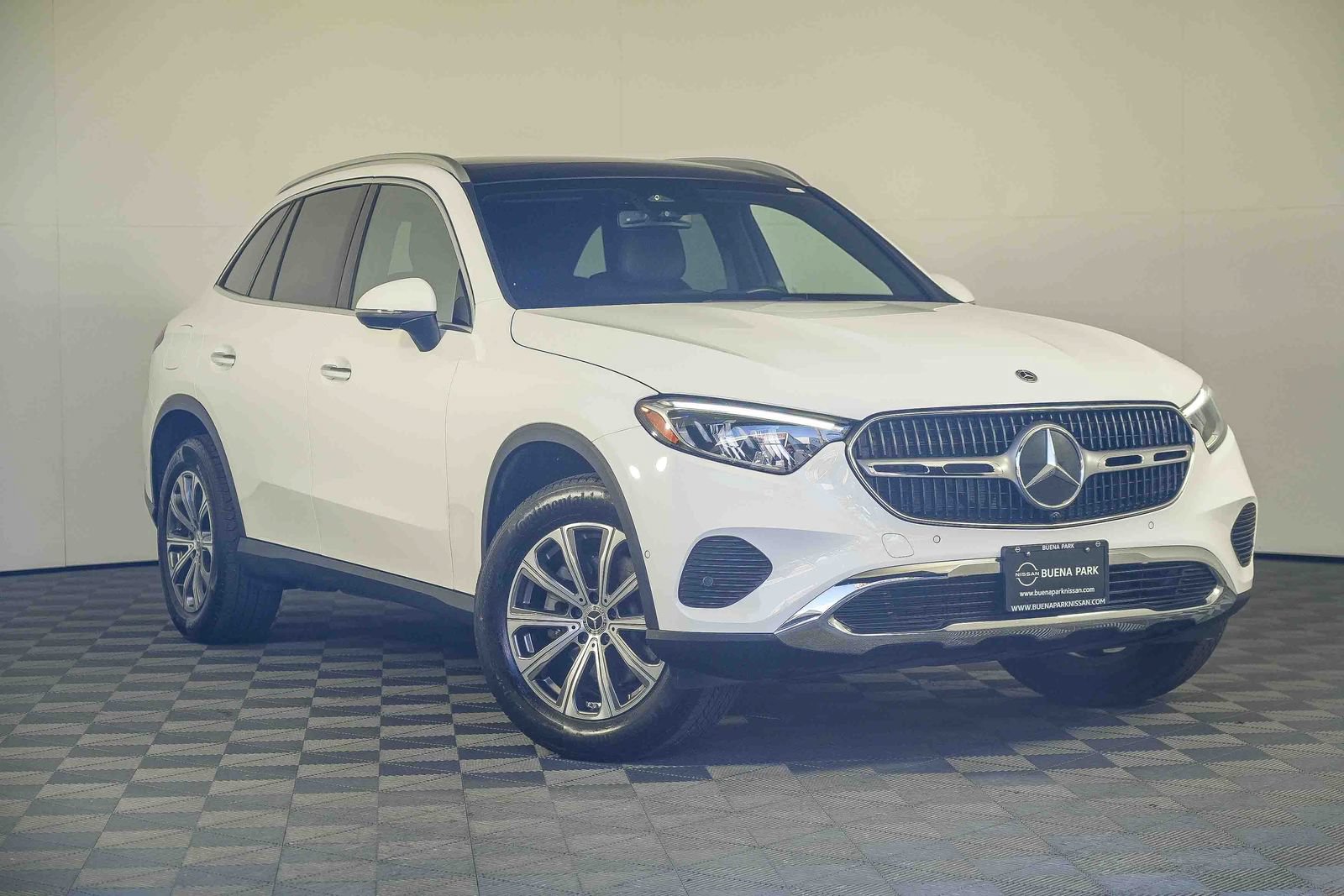 Used 2024 Mercedes-Benz GLC 300