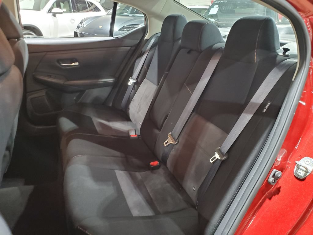 Used 2021 Nissan Sentra SR FWD image 21