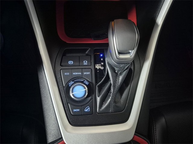 Certified 2022 Toyota RAV4 TRD Off-Road image 25