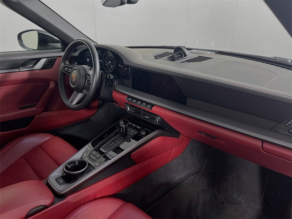 Certified 2020 Porsche 911 Carrera 4S image 30