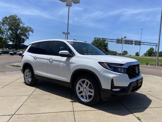 Used 2025 Honda Passport EX-L image 1