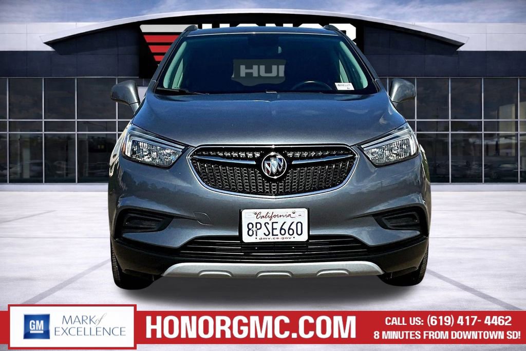Used 2020 Buick Encore Preferred image 2