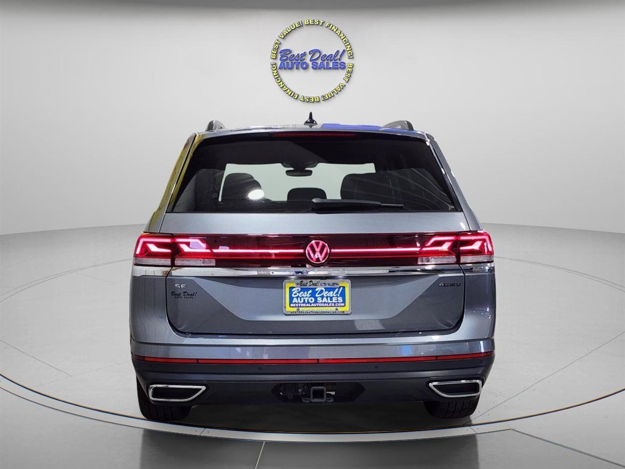 Used 2024 Volkswagen Atlas SE AWD/4WD image 5